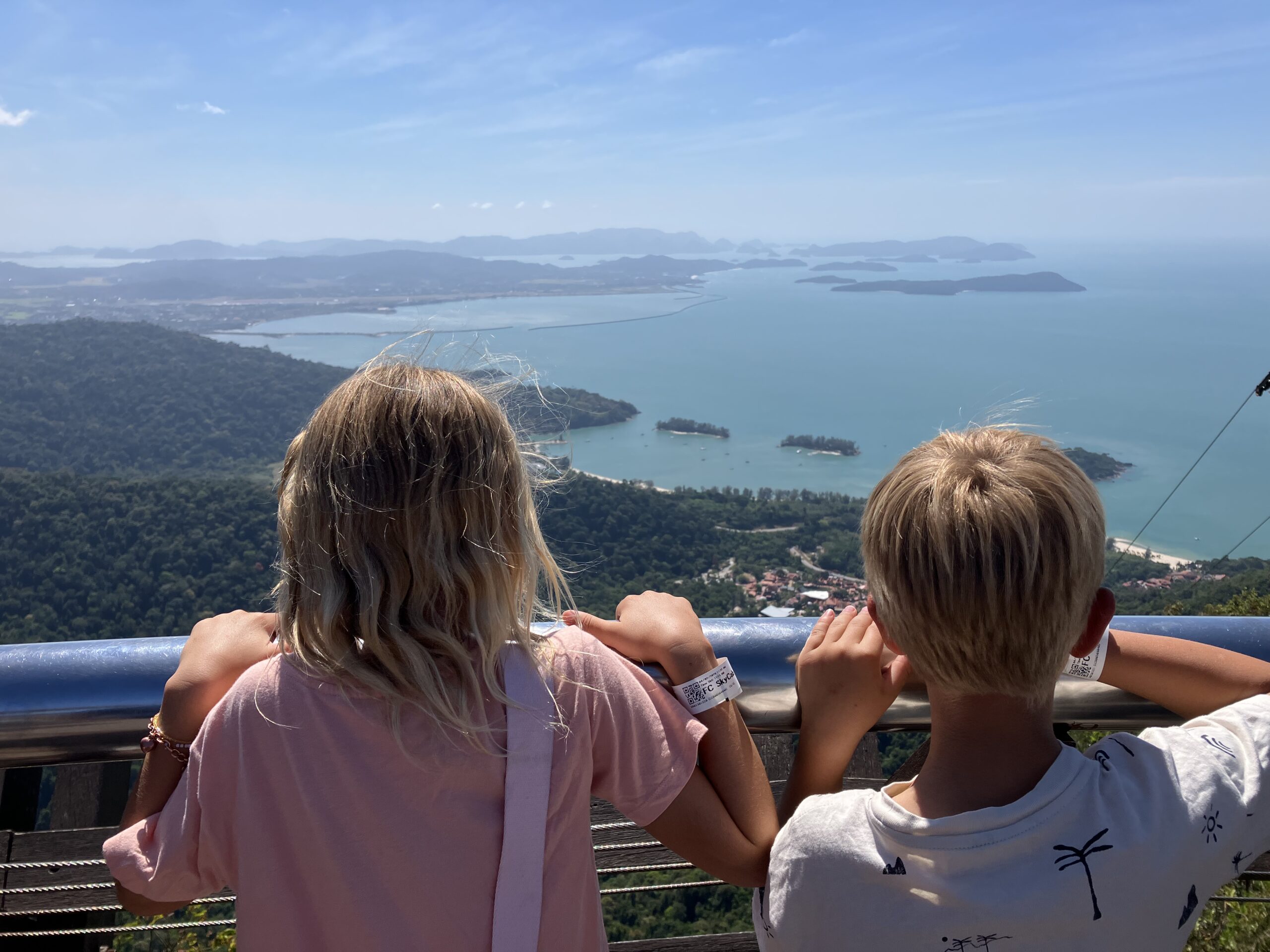Read more about the article Travelling Langkawi with kids: Cultural differences, a stomach churning cable car & feeding crocs